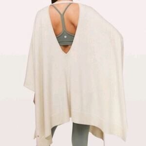 Lululemon Free To Coast Wrap Cream One Size Lagenlook Athlesure Beach Coastal